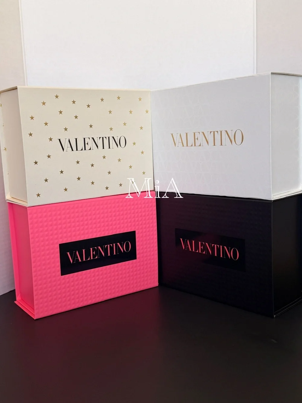 4 x VALENTINO Gift Boxes (9.5” x 7” x 4”)